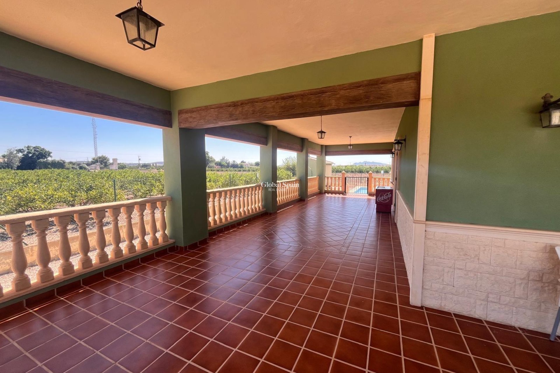 Revente - MAISON -
DAYA NUEVA - La Bodega