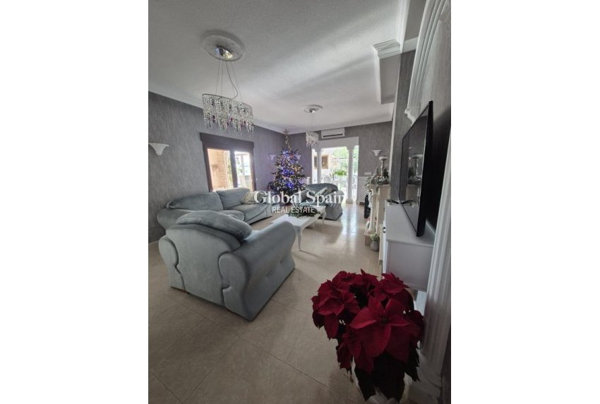 Revente - MAISON -
DAYA VIEJA - Costa Blanca