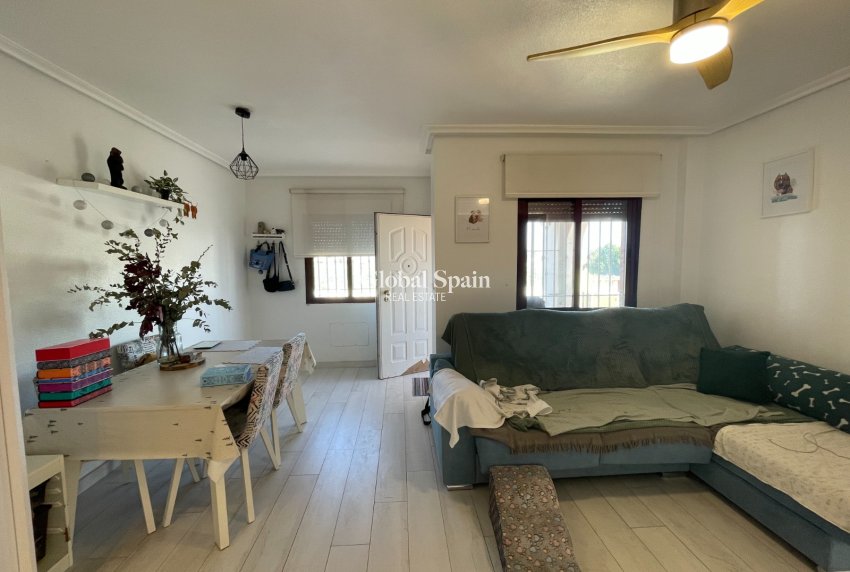 Revente - MAISON -
DAYA VIEJA - Costa Blanca