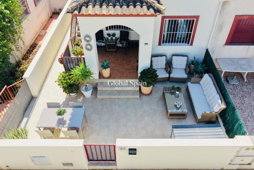Revente - MAISON -
DAYA VIEJA - Costa Blanca