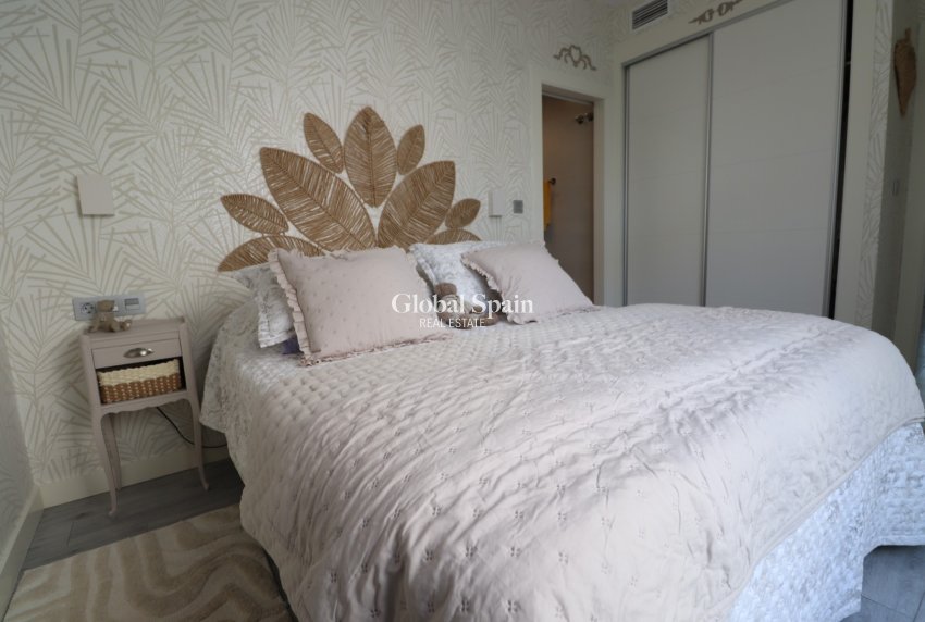 Revente - MAISON -
Daya Vieja - Daya Vieja - Town