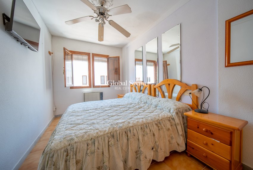 Revente - Maison de village -
TORREVIEJA - La Mata