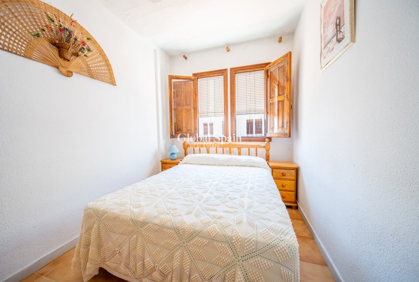 Revente - Maison de village -
TORREVIEJA - La Mata