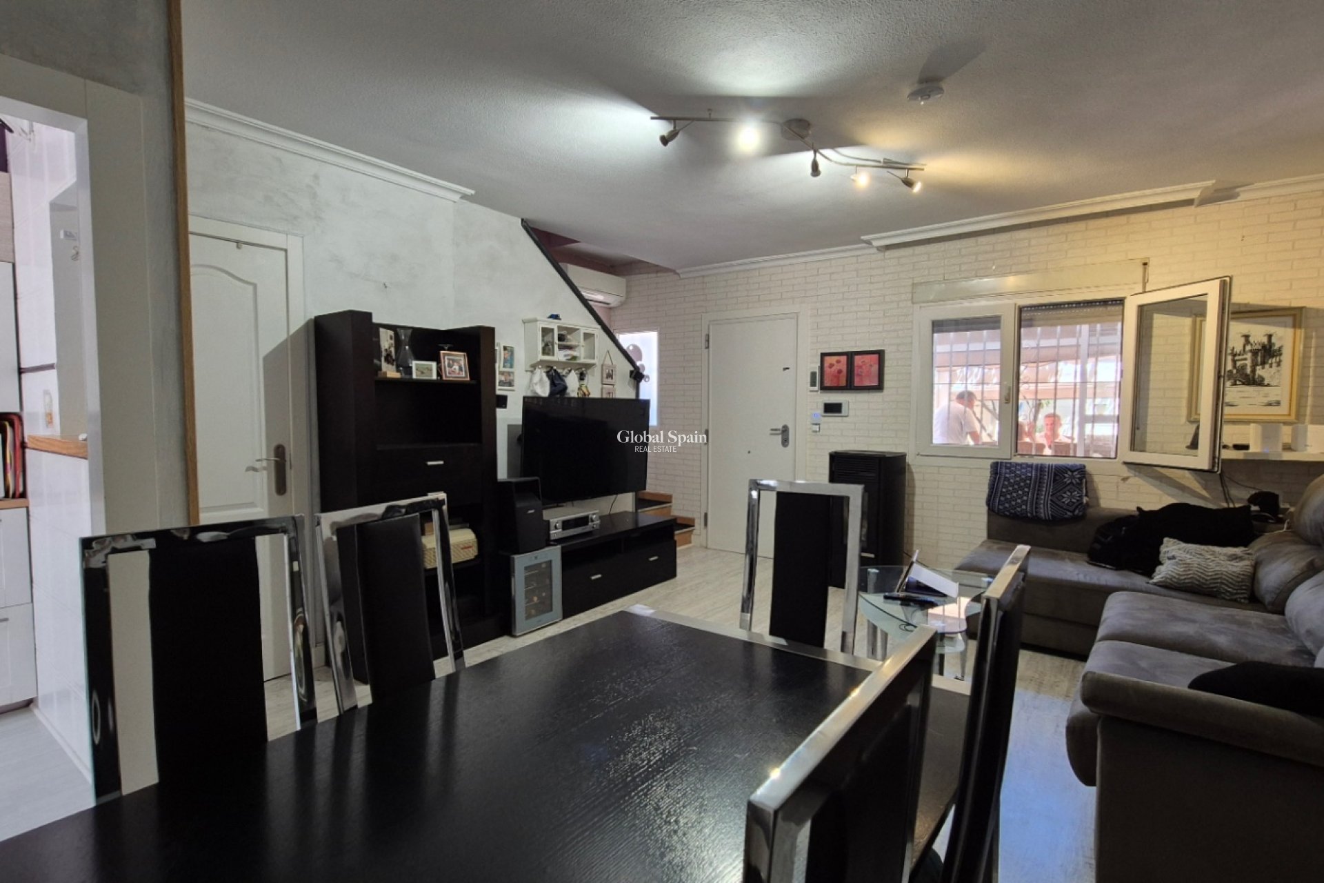 Revente - Maison de ville -
TORREVIEJA - Costa Blanca Sur