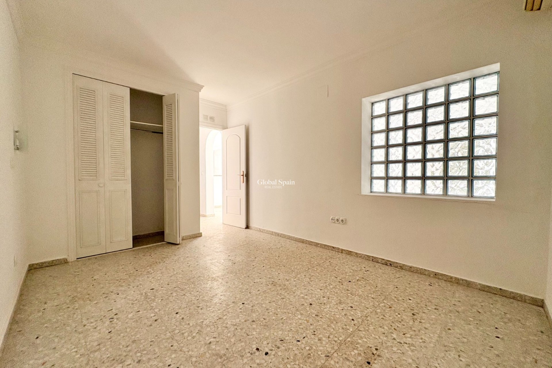 Revente - MAISON -
DENIA - Les Marines - Las Marinas