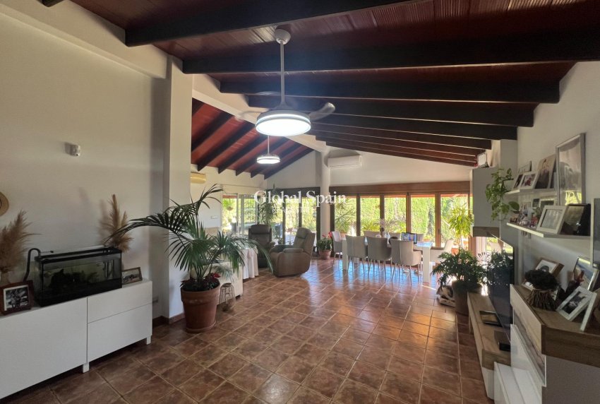 Revente - MAISON -
DOLORES - Comunidad Valenciana