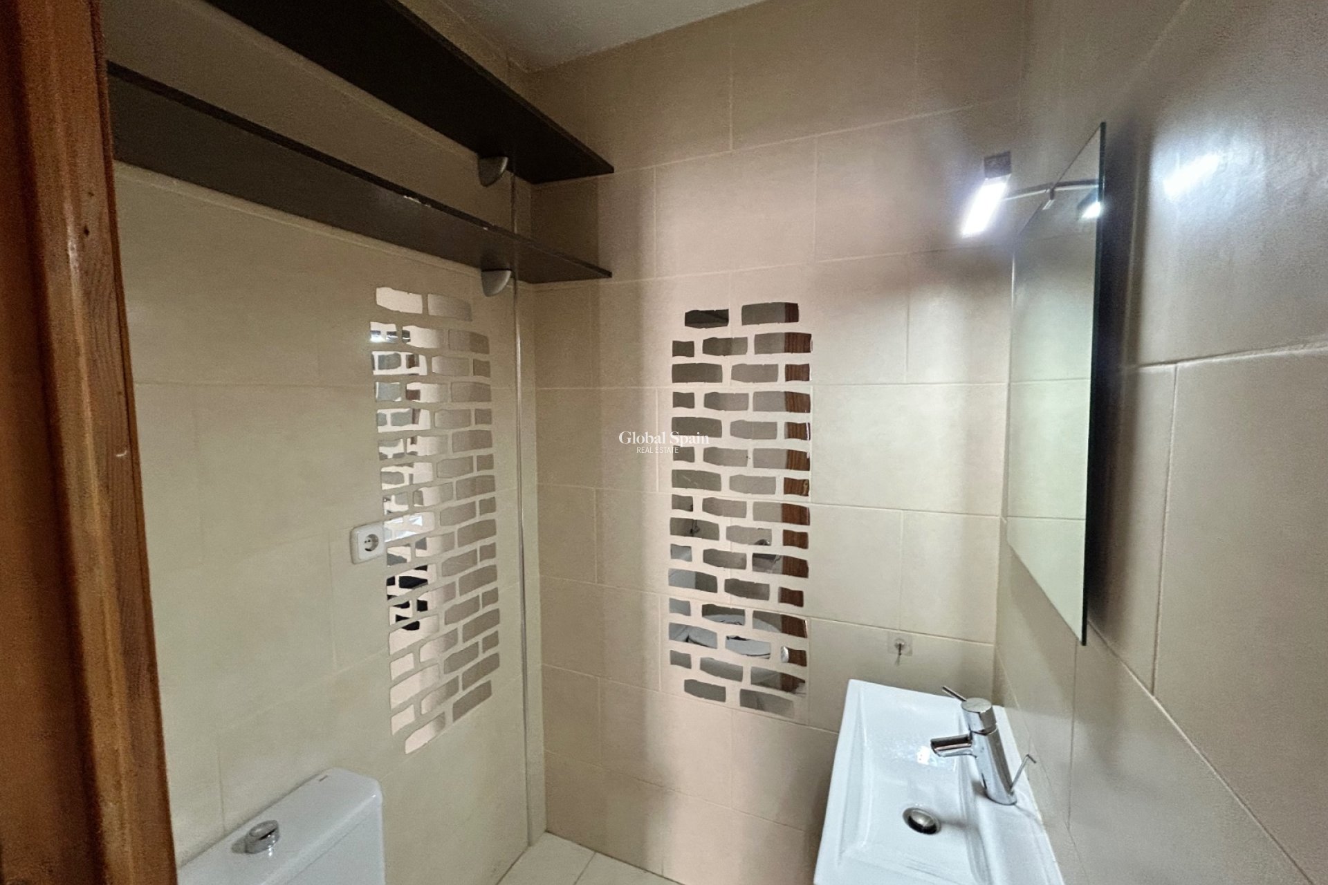 Revente - MAISON -
EL CHAPARRAL - Inland