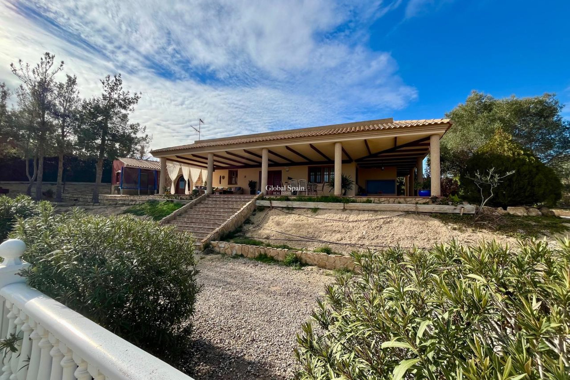 Revente - MAISON -
EL ESPARRAGAL - Inland