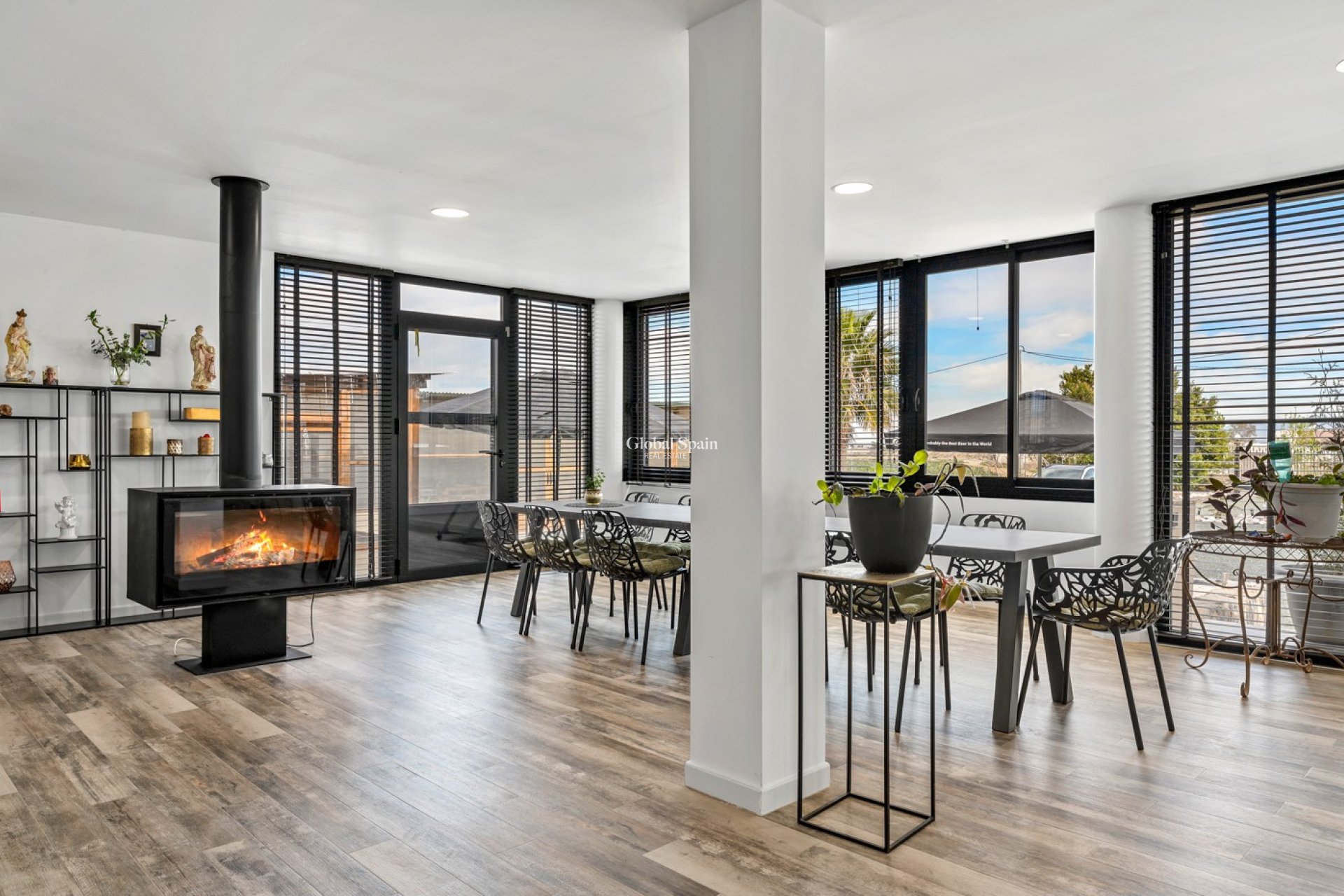 Revente - MAISON -
EL ESPARRAGAL - Inland