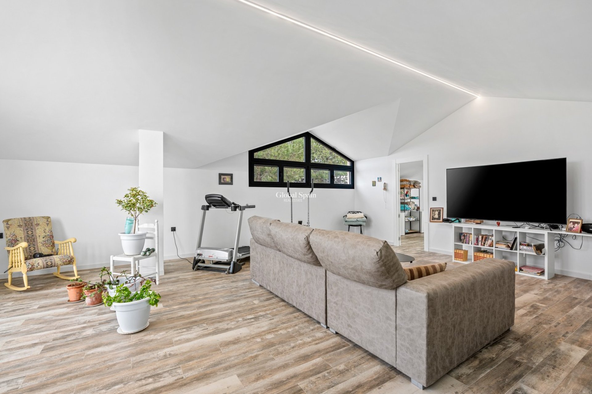 Revente - MAISON -
EL ESPARRAGAL - Inland