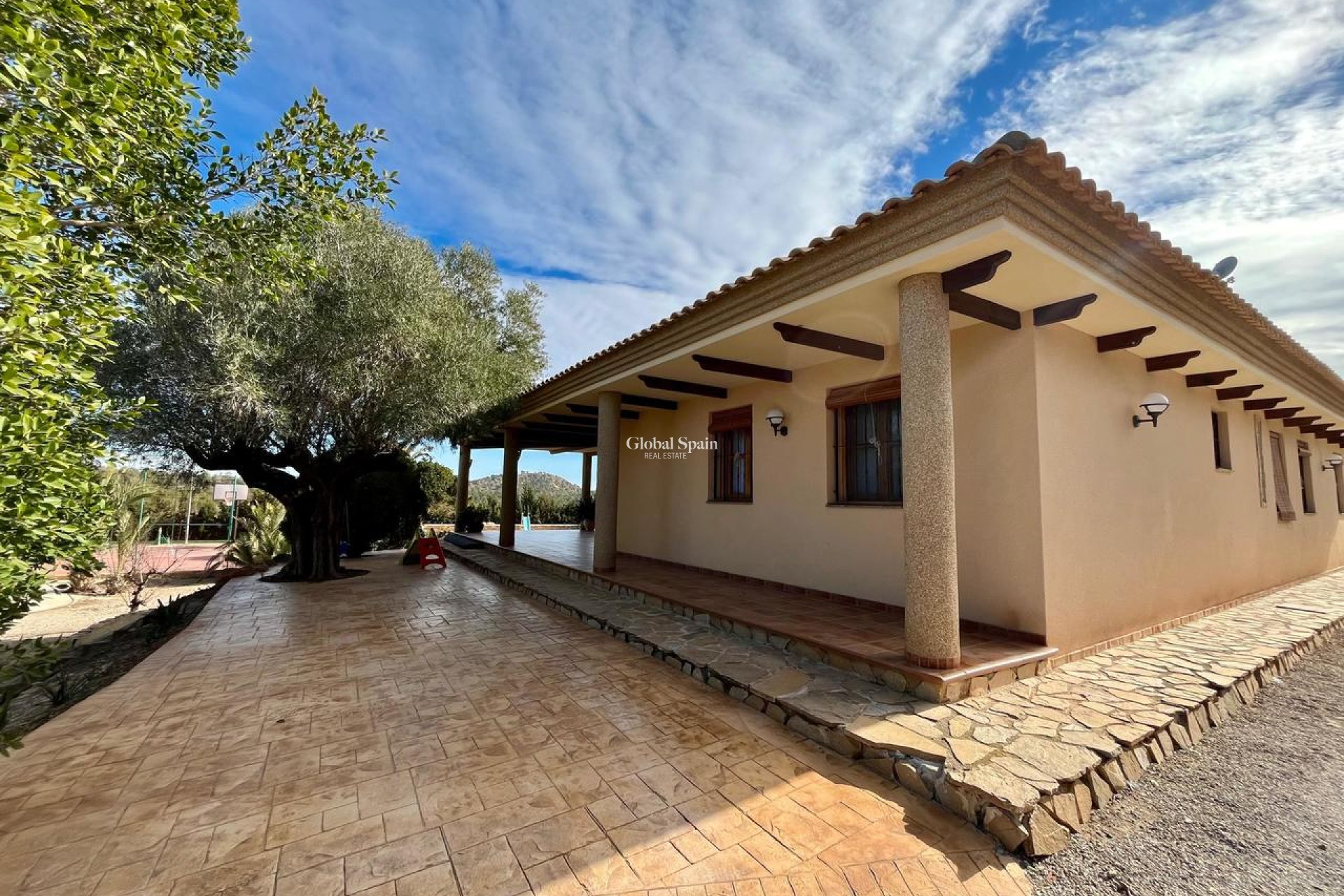 Revente - MAISON -
EL ESPARRAGAL - Inland