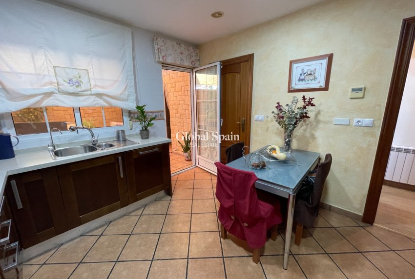 Revente - MAISON -
ELCHE - Costa Blanca