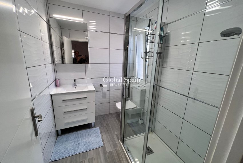 Revente - MAISON -
ELCHE - Inland