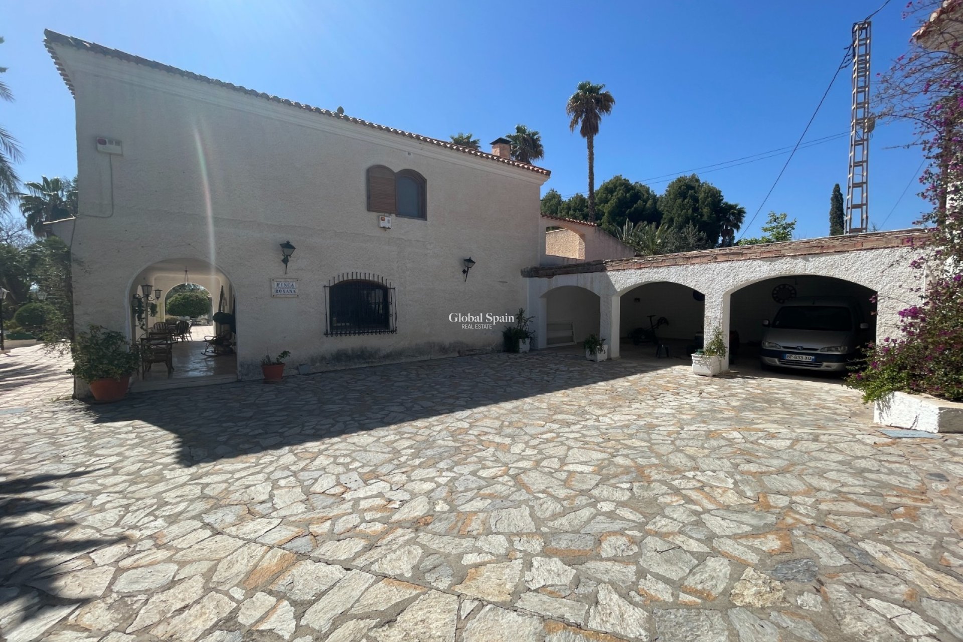 Revente - MAISON -
ELDA - Inland