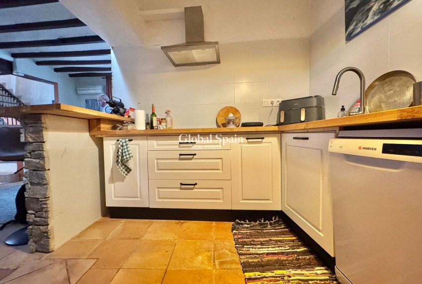 Revente - MAISON -
FINESTRAT - Costa Blanca