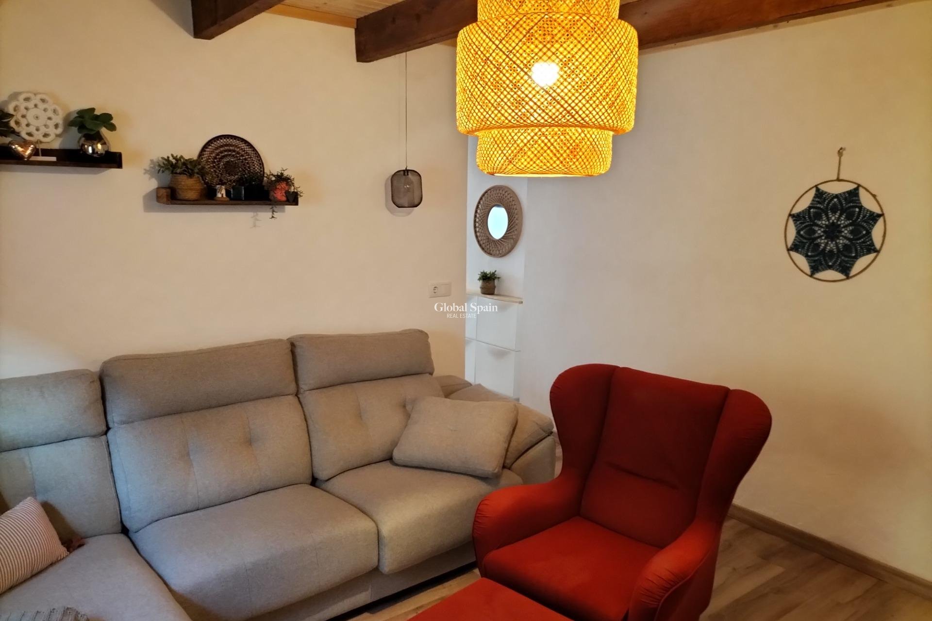 Revente - MAISON -
FORMENTERA DEL SEGURA - Centro