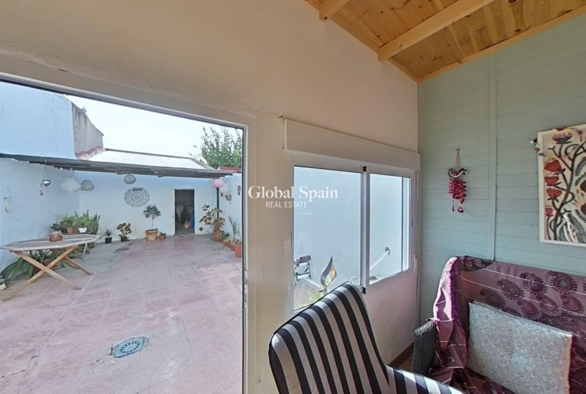 Revente - MAISON -
FORMENTERA DEL SEGURA - Centro