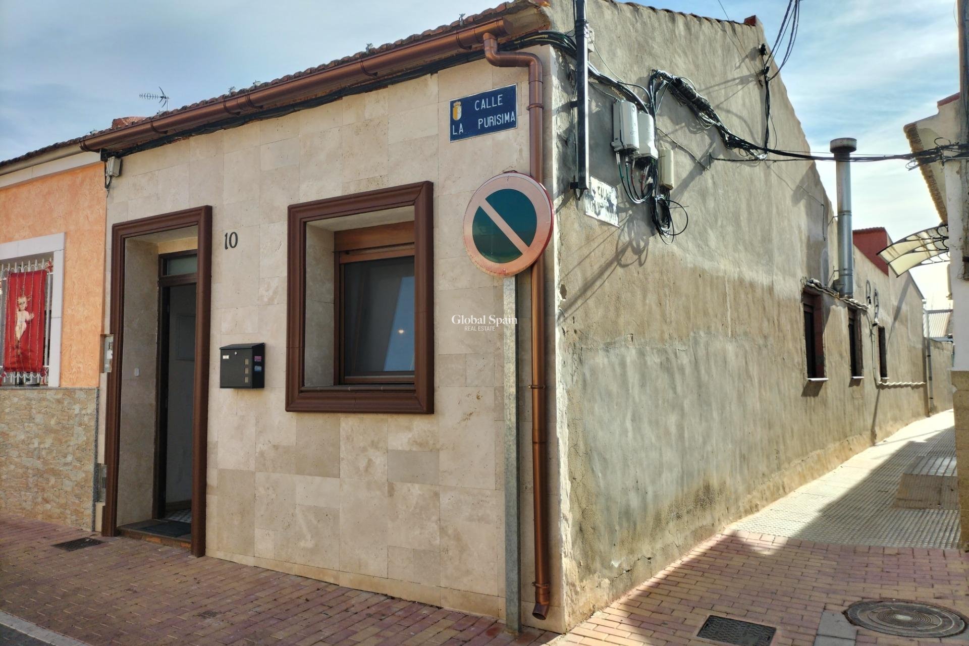 Revente - MAISON -
FORMENTERA DEL SEGURA - Centro
