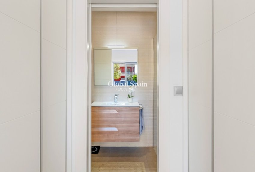 Revente - MAISON -
FORMENTERA DEL SEGURA - Costa Blanca