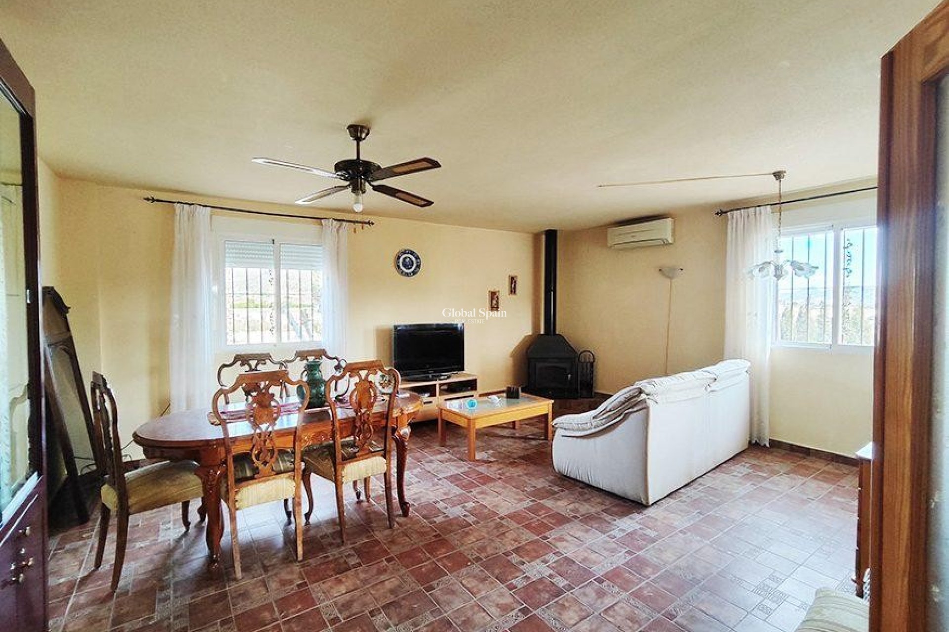 Revente - MAISON -
FORTUNA - Fortuna