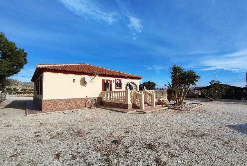 Revente - MAISON -
FORTUNA - Fortuna