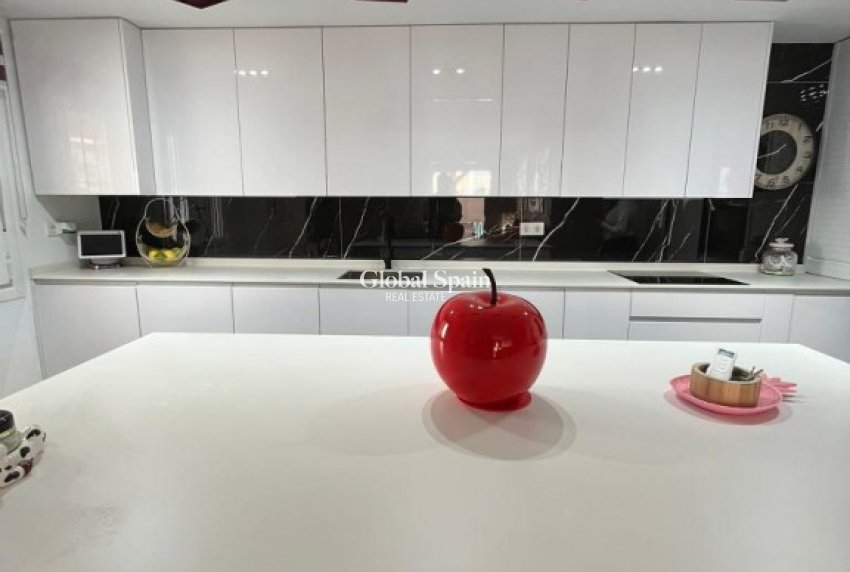 Revente - MAISON -
GRAN ALACANT - Costa Blanca