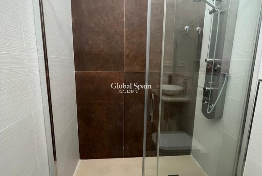 Revente - MAISON -
GRAN ALACANT - Costa Blanca