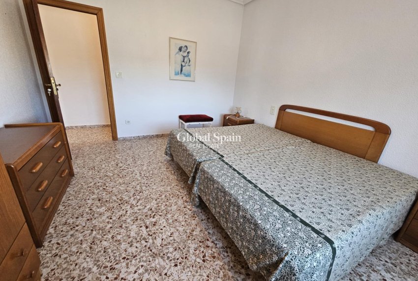 Revente - MAISON -
GUARDAMAR DEL SEGURA - Buenavista