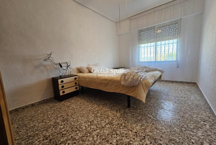 Revente - MAISON -
GUARDAMAR DEL SEGURA - Buenavista