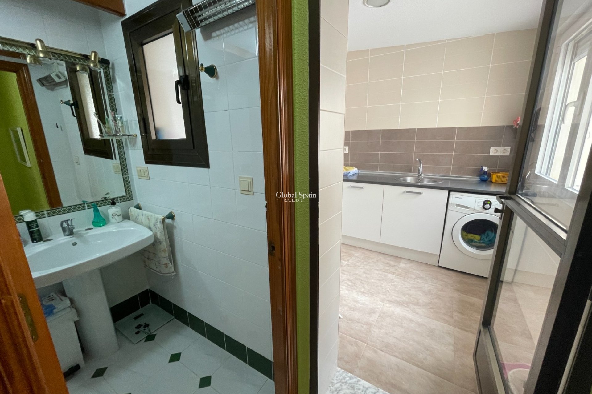 Revente - MAISON -
GUARDAMAR DEL SEGURA - Costa Blanca