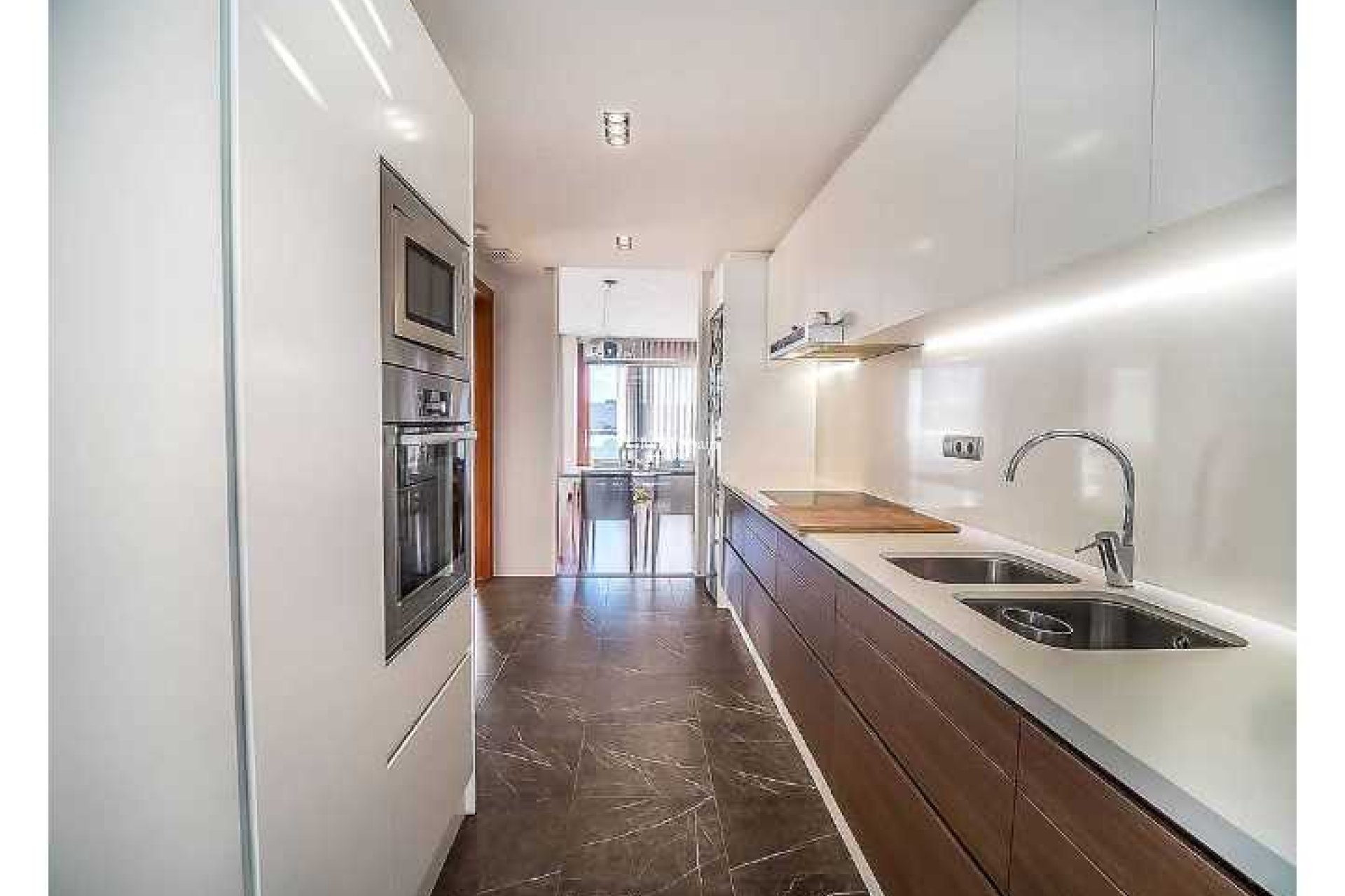 Revente - MAISON -
GUARDAMAR DEL SEGURA - Costa Blanca