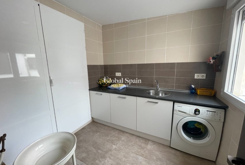 Revente - MAISON -
GUARDAMAR DEL SEGURA - Costa Blanca