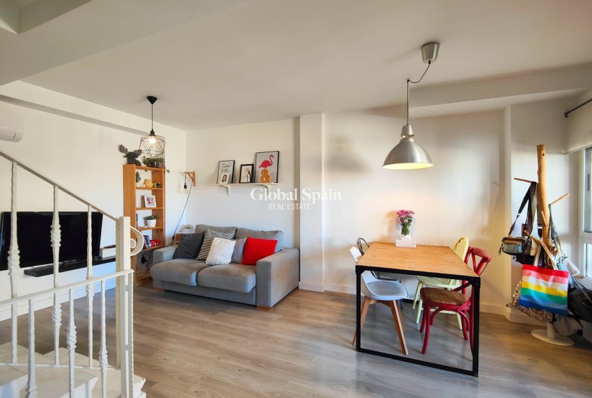 Revente - MAISON -
GUARDAMAR DEL SEGURA - Costa Blanca