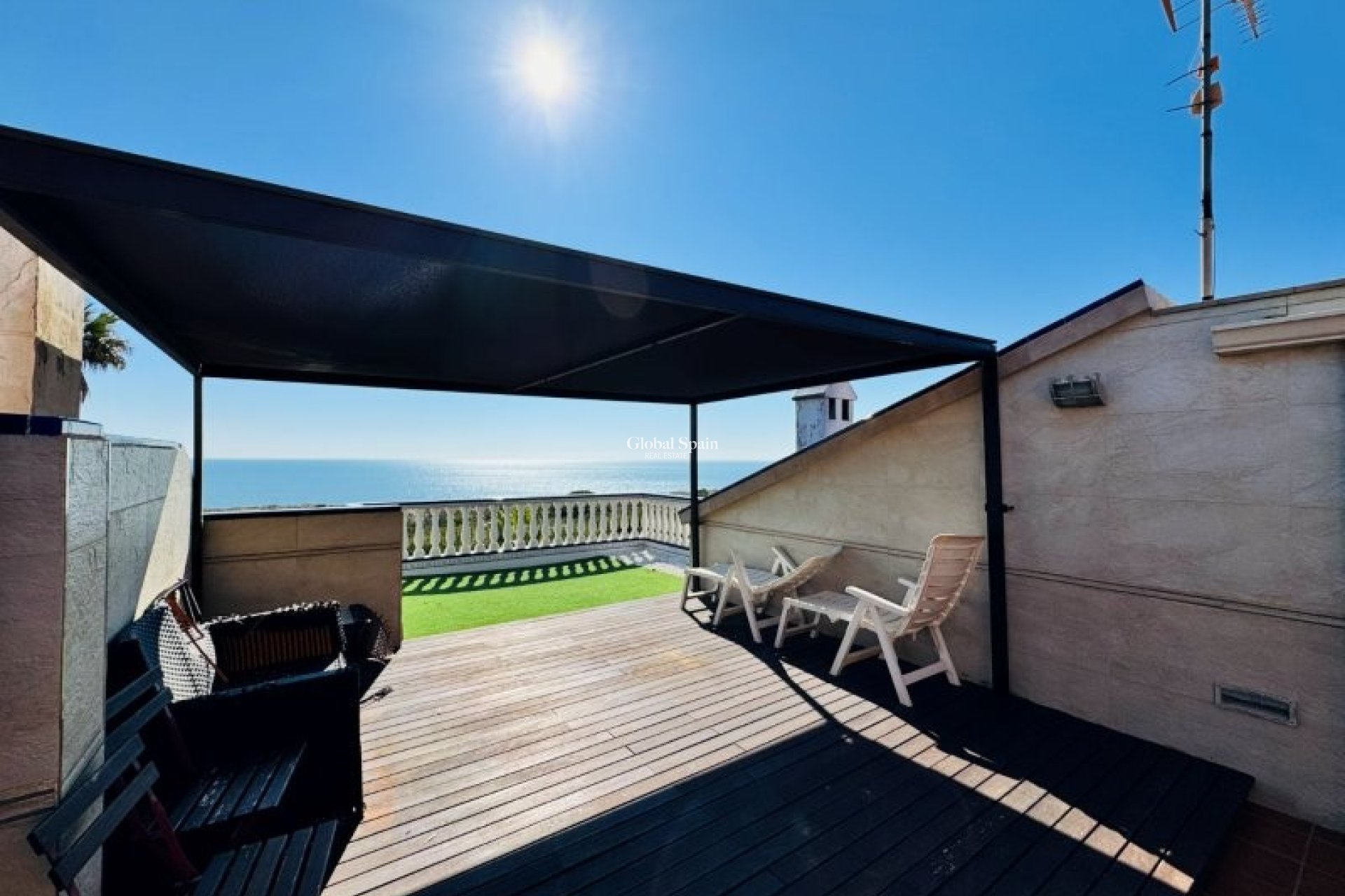 Revente - MAISON -
GUARDAMAR DEL SEGURA - Costa Blanca