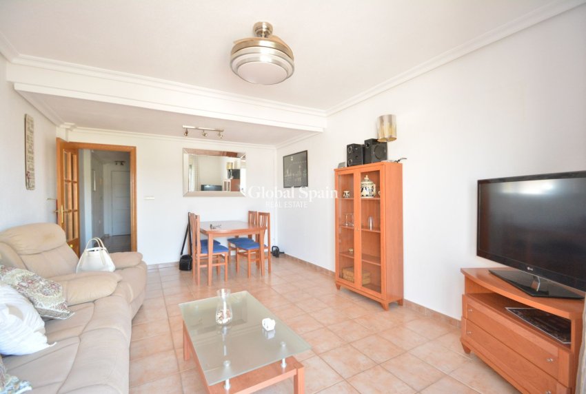 Revente - MAISON -
GUARDAMAR DEL SEGURA - Costa Blanca
