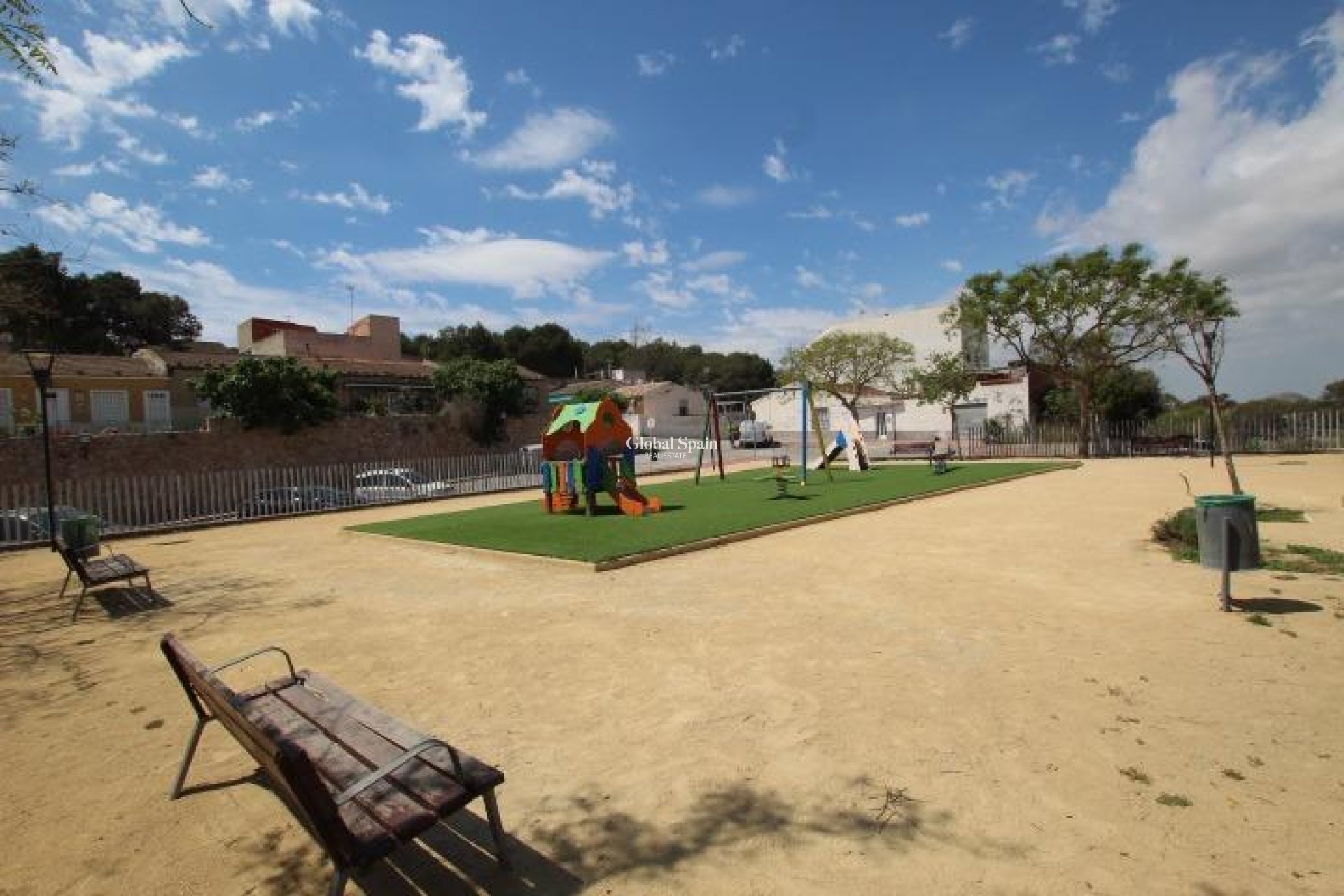 Revente - MAISON -
GUARDAMAR DEL SEGURA