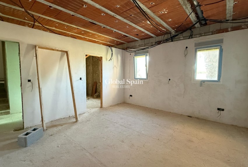 Revente - MAISON -
GUARDAMAR DEL SEGURA