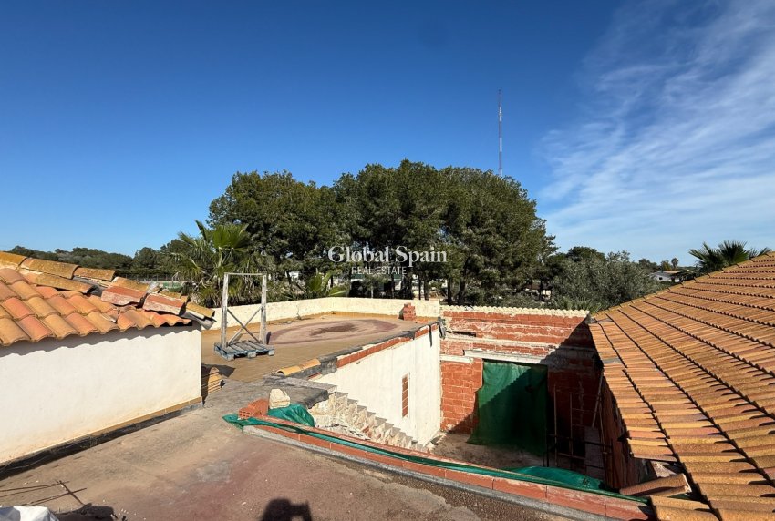 Revente - MAISON -
GUARDAMAR DEL SEGURA