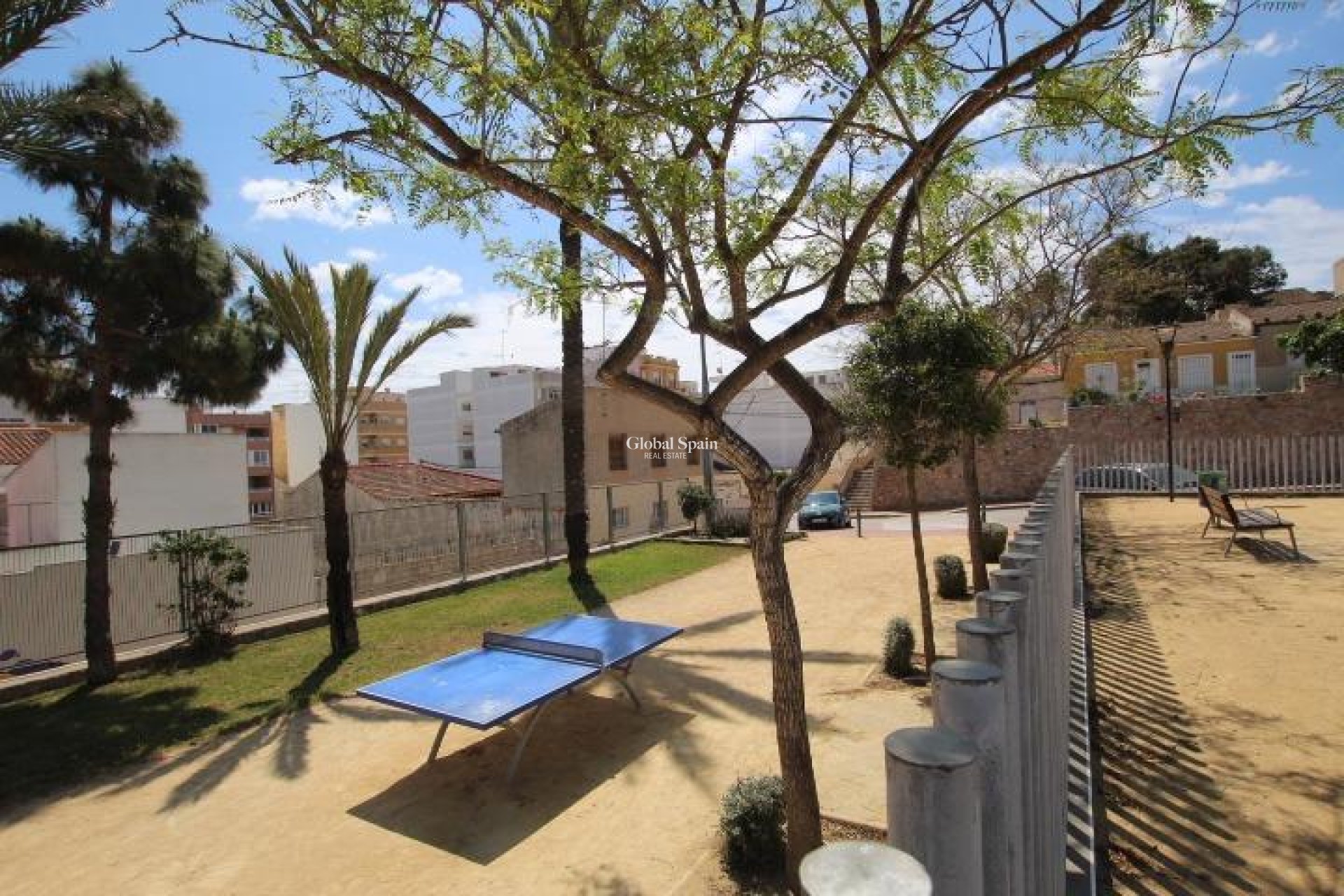Revente - MAISON -
GUARDAMAR DEL SEGURA