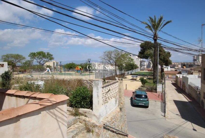 Revente - MAISON -
GUARDAMAR DEL SEGURA