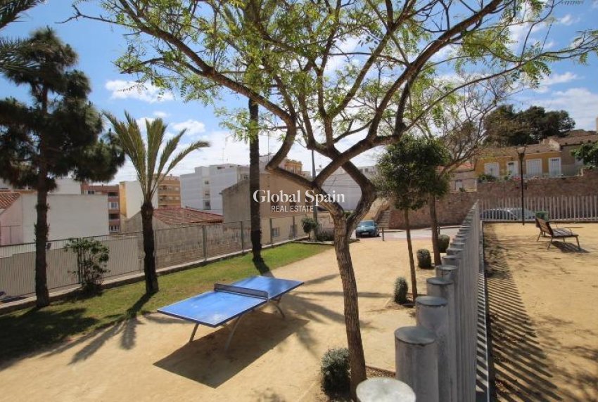 Revente - MAISON -
GUARDAMAR DEL SEGURA
