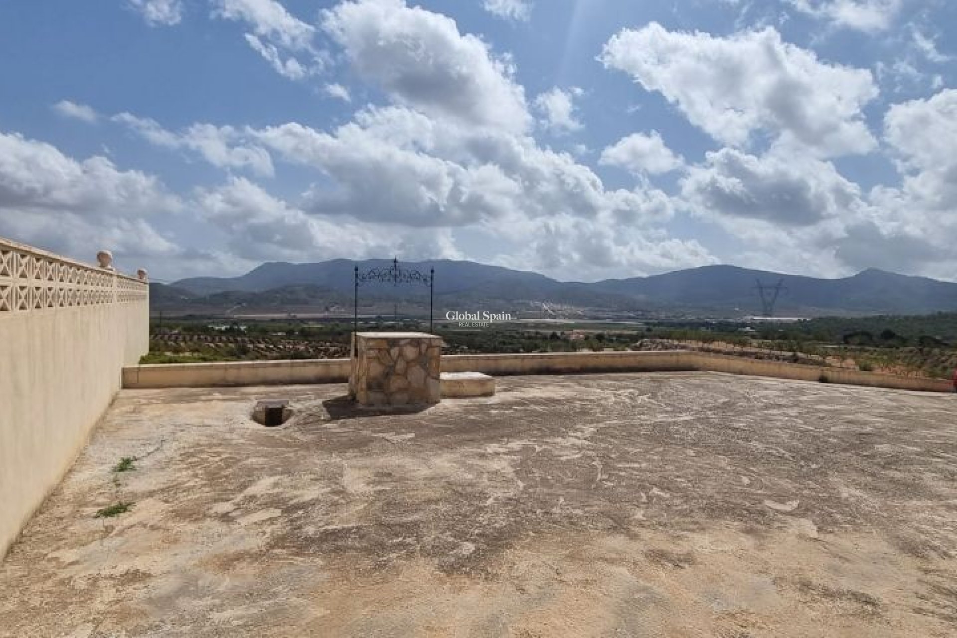 Revente - MAISON -
HONDÓN DE LAS NIEVES - Inland