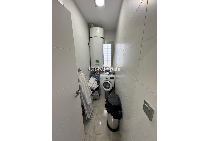 Revente - Maison individuelle -
ORIHUELA - Costa Blanca Sur