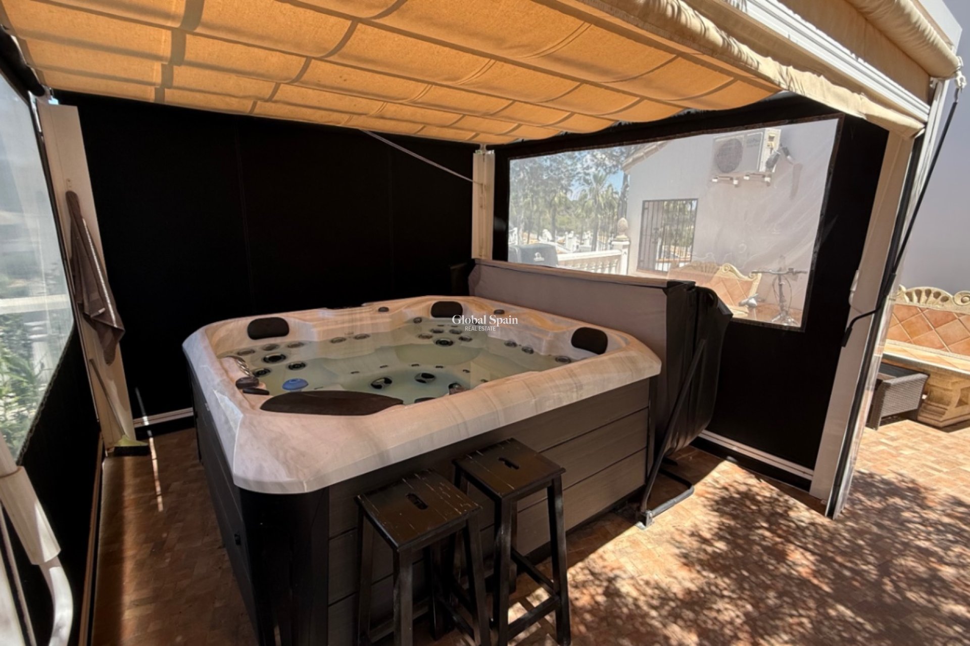 Revente - Maison individuelle -
ORIHUELA - Costa Blanca Sur