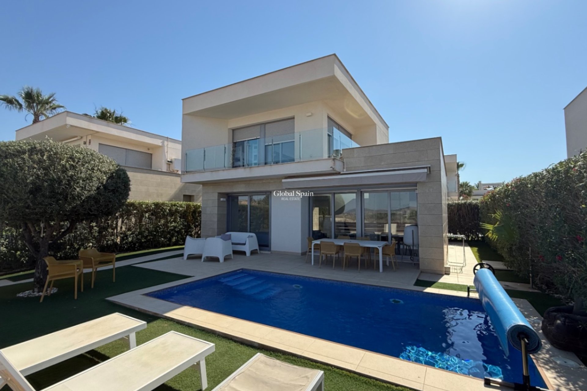 Revente - Maison individuelle -
ORIHUELA - Costa Blanca Sur