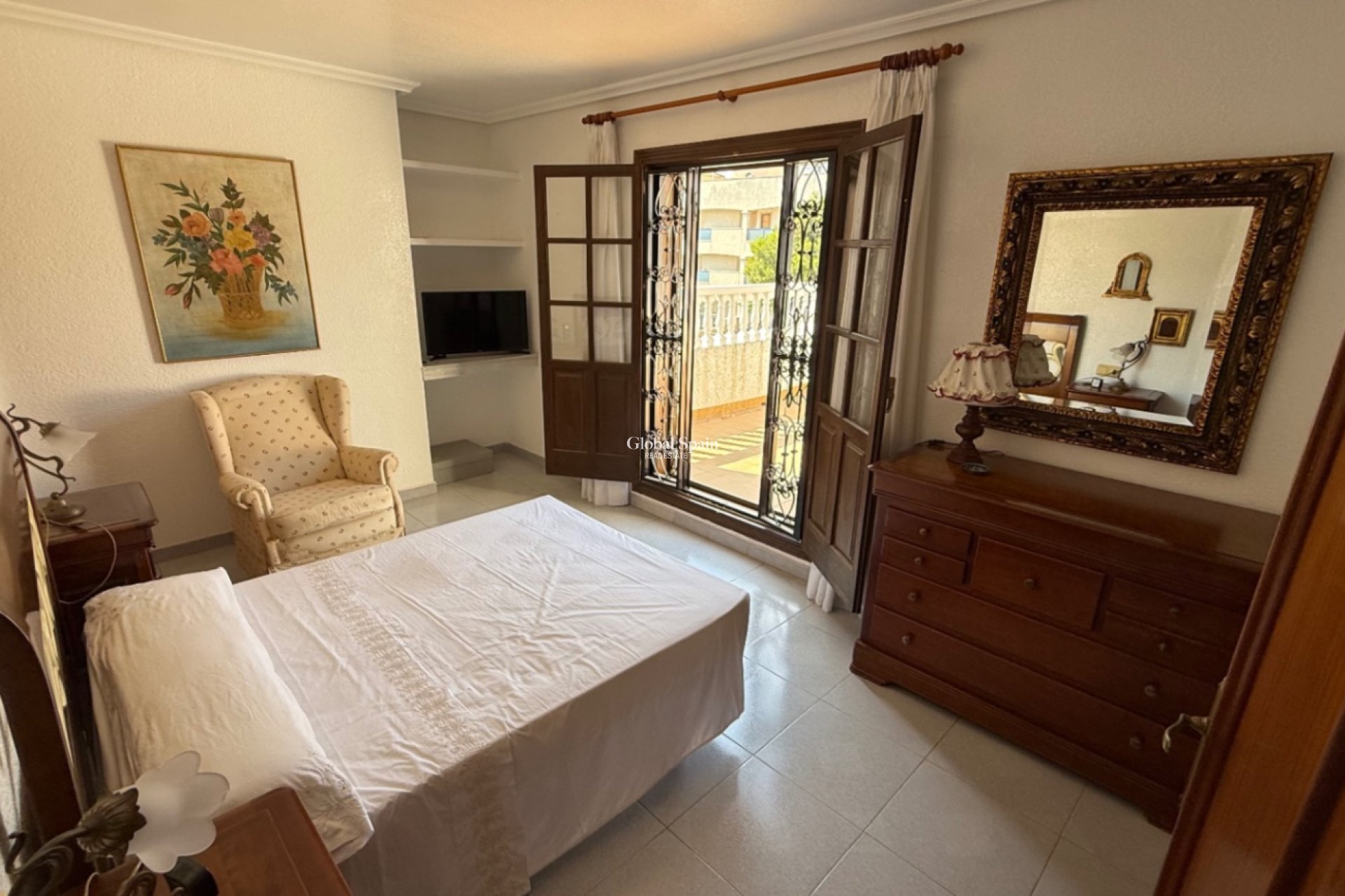 Revente - Maison individuelle -
ORIHUELA - Costa Blanca Sur