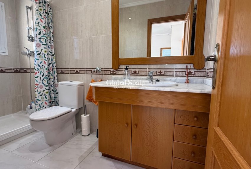 Revente - Maison individuelle -
ORIHUELA COSTA - Costa Blanca Sur