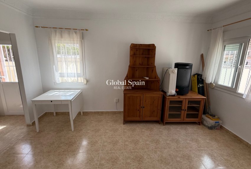 Revente - Maison individuelle -
TORREVIEJA - Costa Blanca Sur