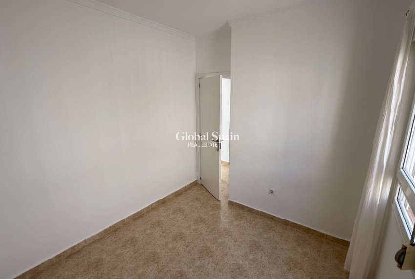 Revente - Maison individuelle -
TORREVIEJA - Costa Blanca Sur