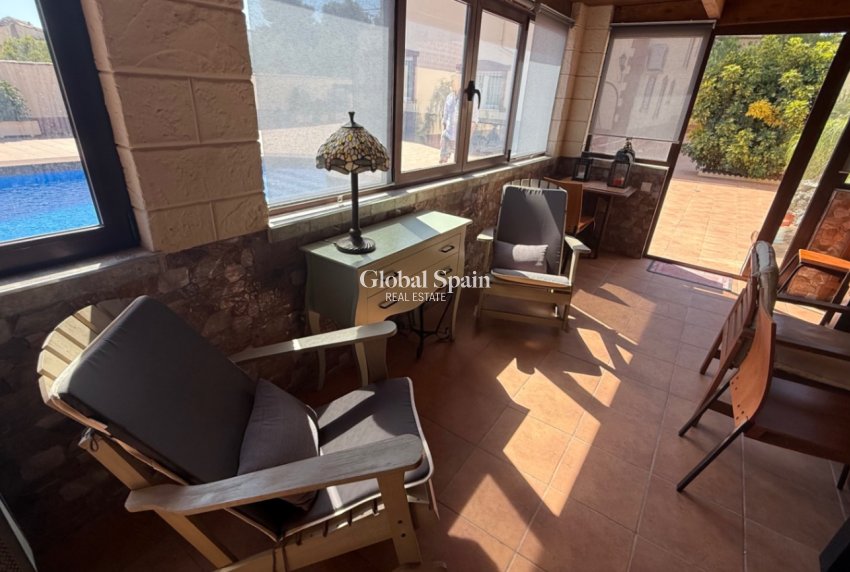 Revente - Maison individuelle -
TORREVIEJA - Costa Blanca Sur